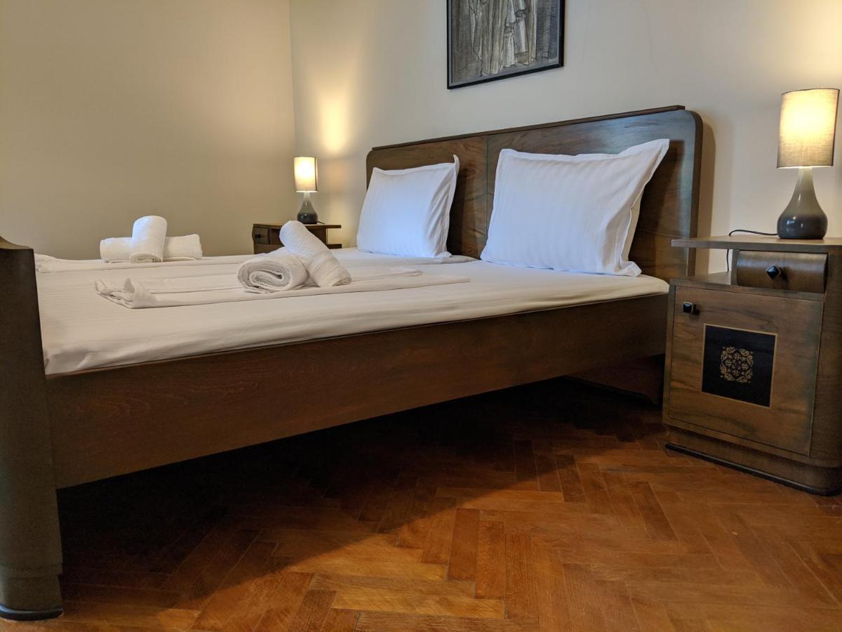 Cristian Apartment Near Old Town Тимишоара Екстериор снимка