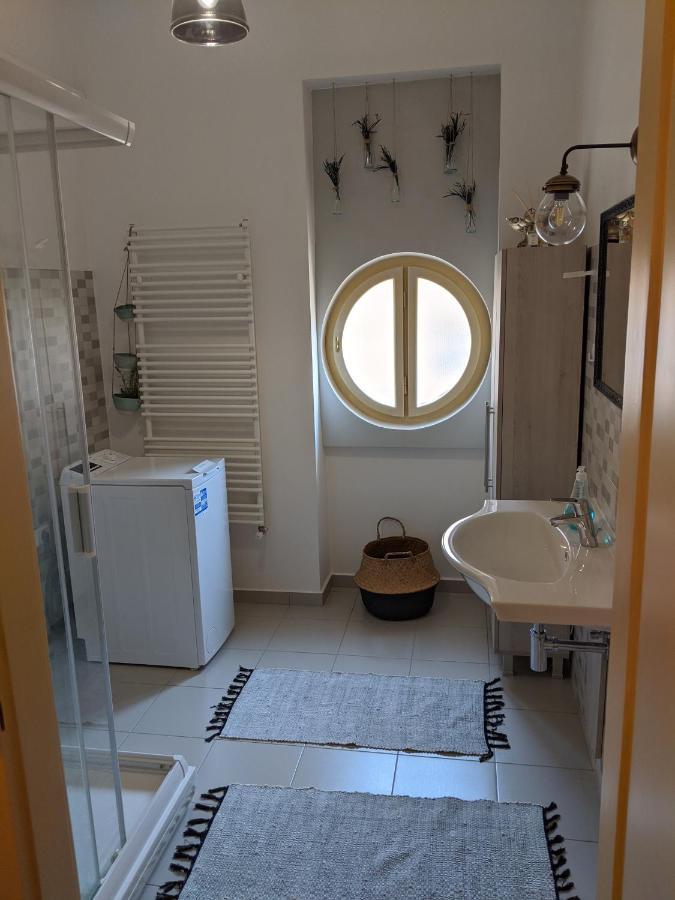 Cristian Apartment Near Old Town Тимишоара Екстериор снимка